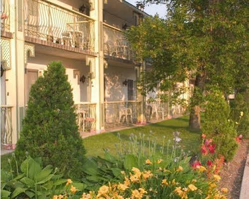 Fern Resort Orillia Exterior photo